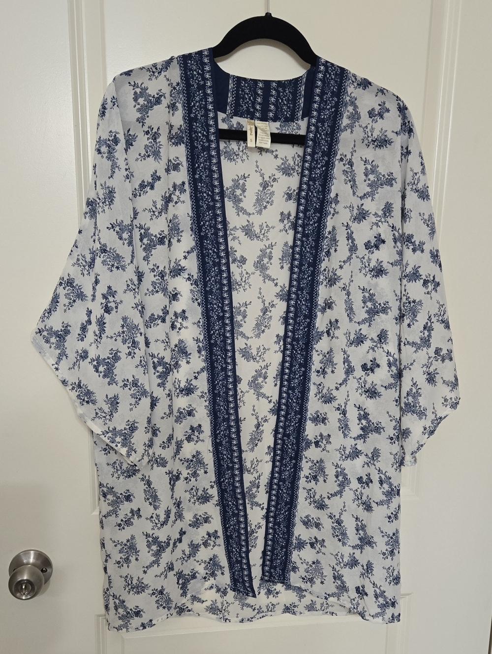 Japna White and Navy Floral Open-Front Tunic